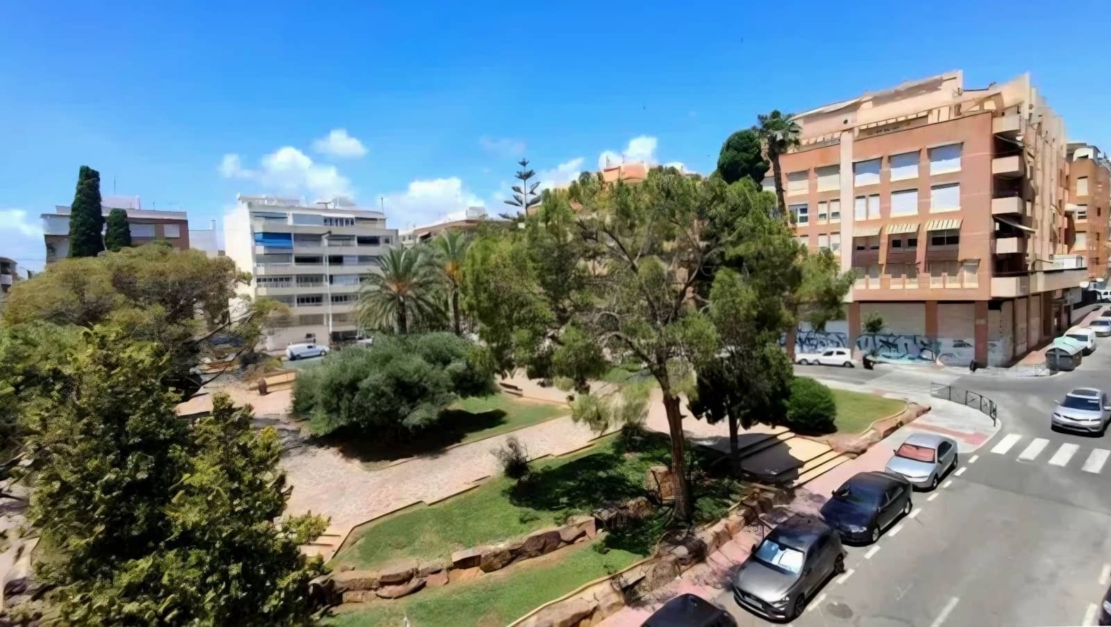 2 soverom Leilighet til salgs i Torrevieja - € 165 000 (Ref: 9902825)