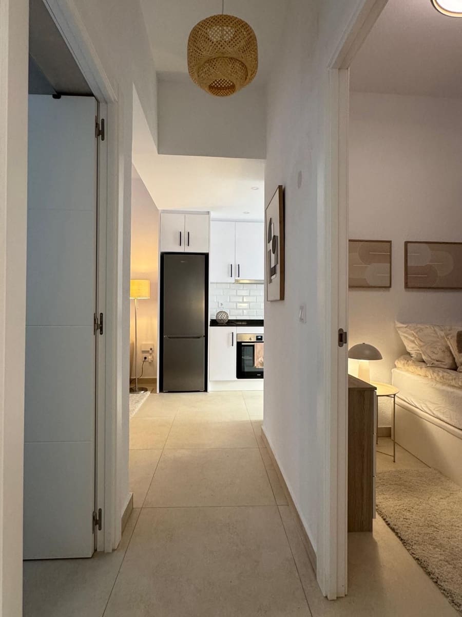 3 slaapkamer Appartement te koop in Torrevieja - € 169.000 (Ref: 9902826)
