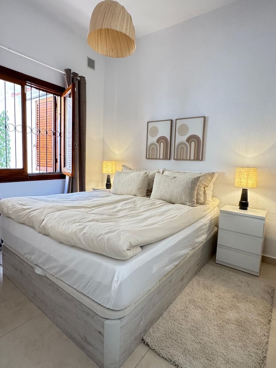3 slaapkamer Appartement te koop in Torrevieja - € 169.000 (Ref: 9902826)