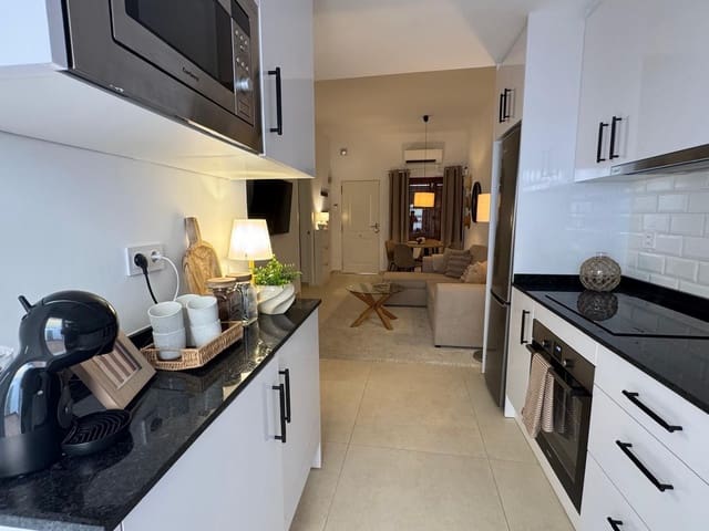 3 slaapkamer Appartement te koop in Torrevieja - € 169.000 (Ref: 9902826)