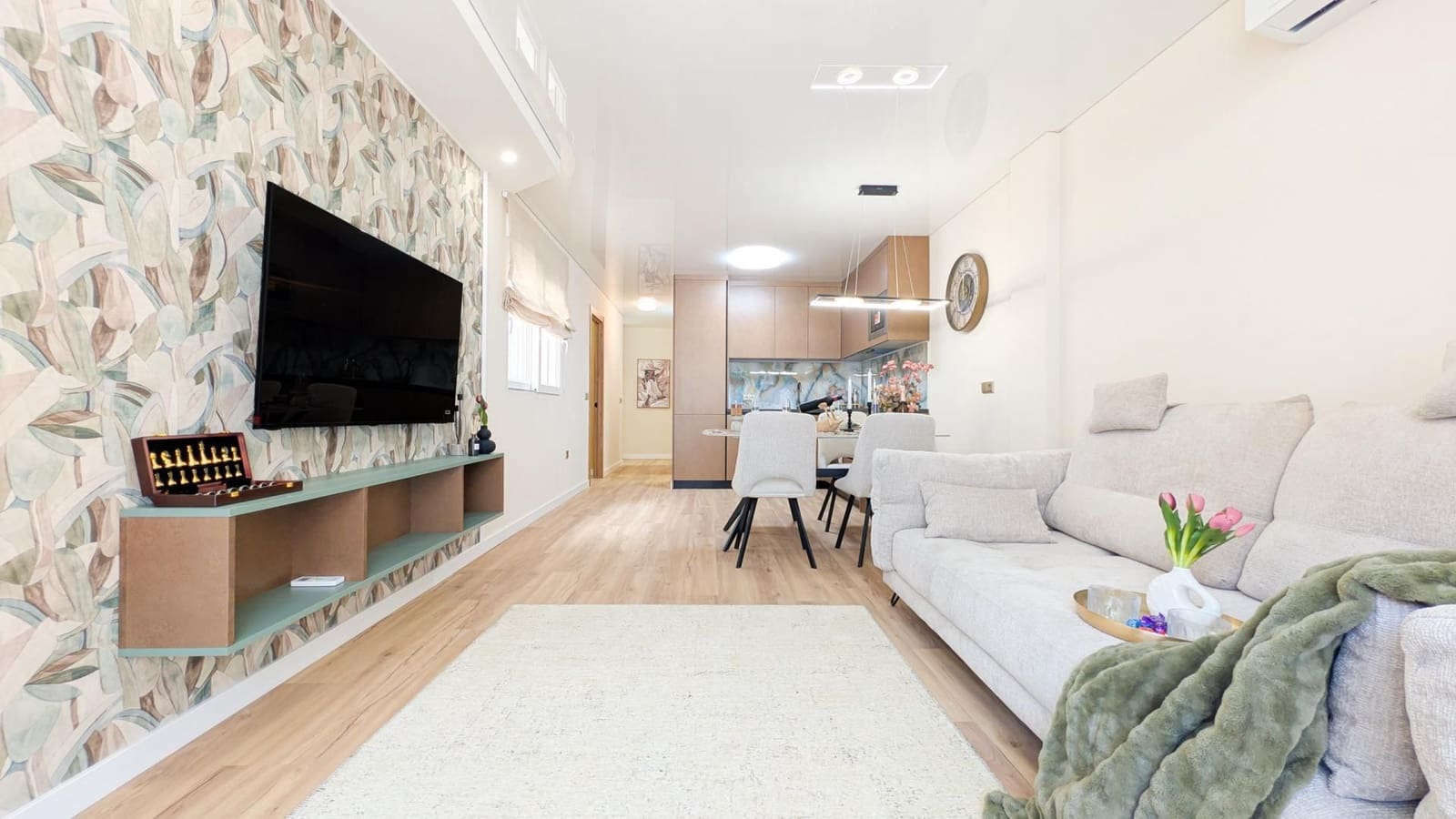 2 makuuhuone Huoneisto myytävänä paikassa Torrevieja - 188 800 € (Ref: 9906984)