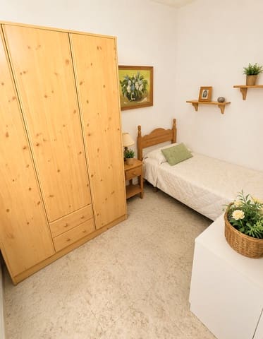 Bungalow de 2 habitaciones en Torrevieja en venta con garaje - 189.900 € (Ref: 9912523)