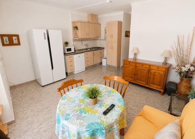 Bungalow de 2 habitaciones en Torrevieja en venta con garaje - 189.900 € (Ref: 9912523)