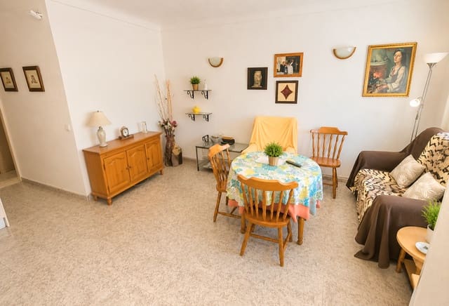 Bungalow de 2 habitaciones en Torrevieja en venta con garaje - 189.900 € (Ref: 9912523)