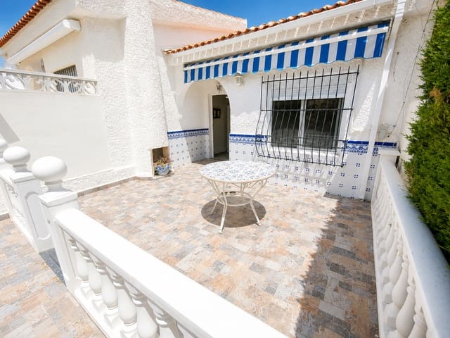 Bungalow de 2 habitaciones en Torrevieja en venta con garaje - 189.900 € (Ref: 9912523)