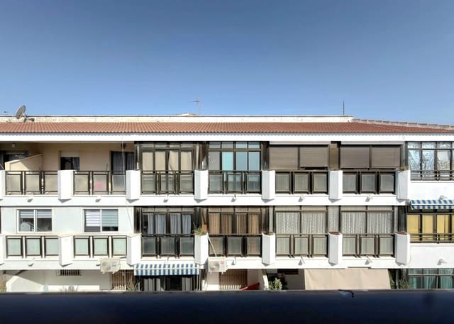 Studio til salg i Torrevieja med garage - € 69.900 (Ref: 9912526)