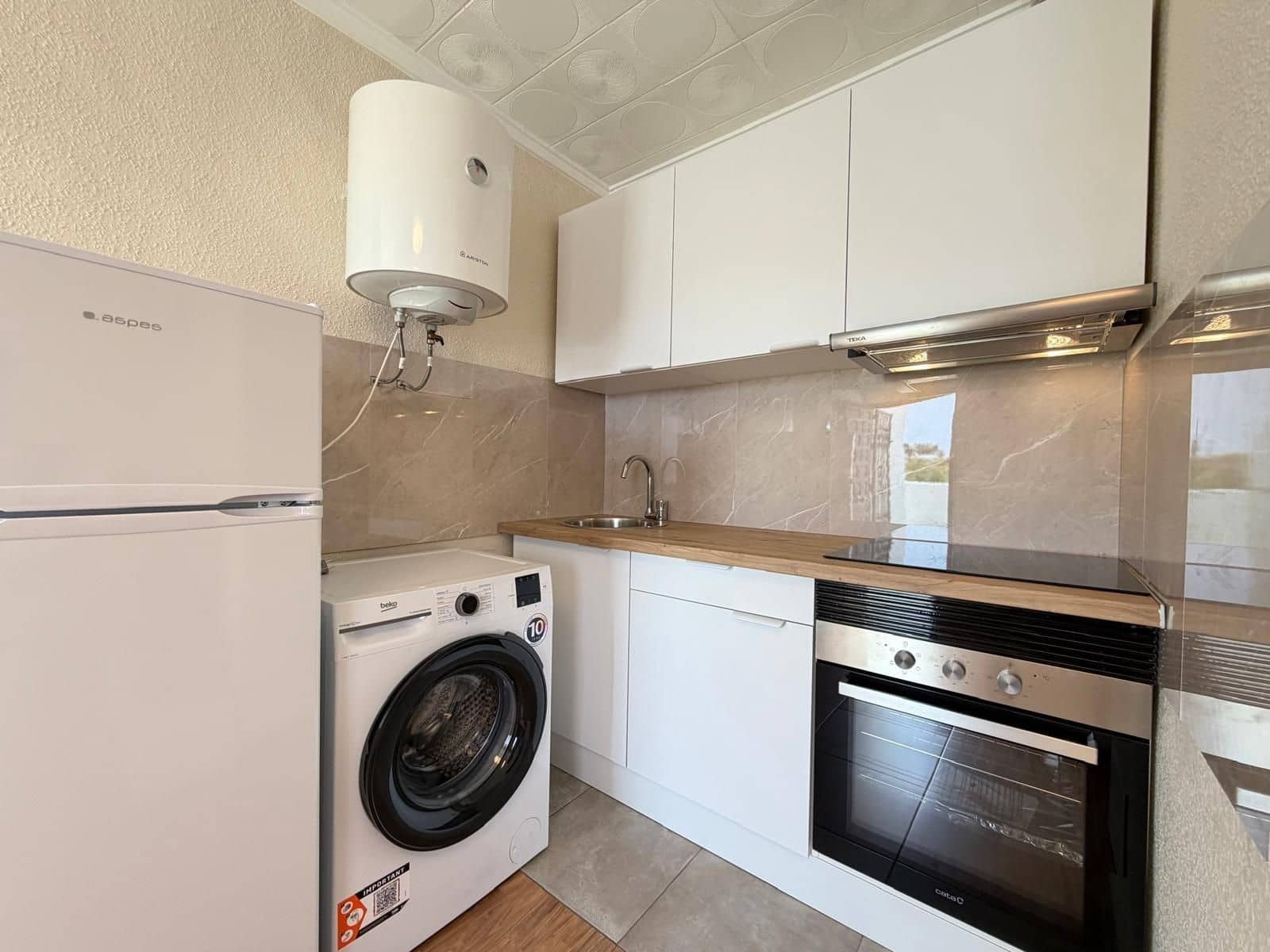 2 chambre Bungalow à vendre à Torrevieja - 115 000 € (Ref: 9915264)