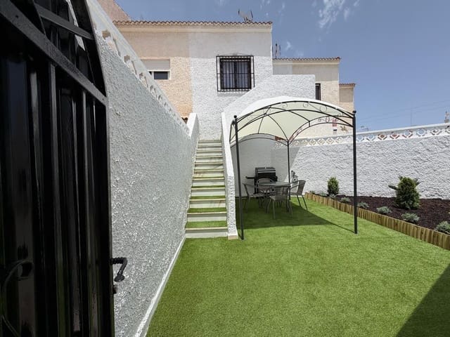 2 chambre Bungalow à vendre à Torrevieja - 115 000 € (Ref: 9915264)