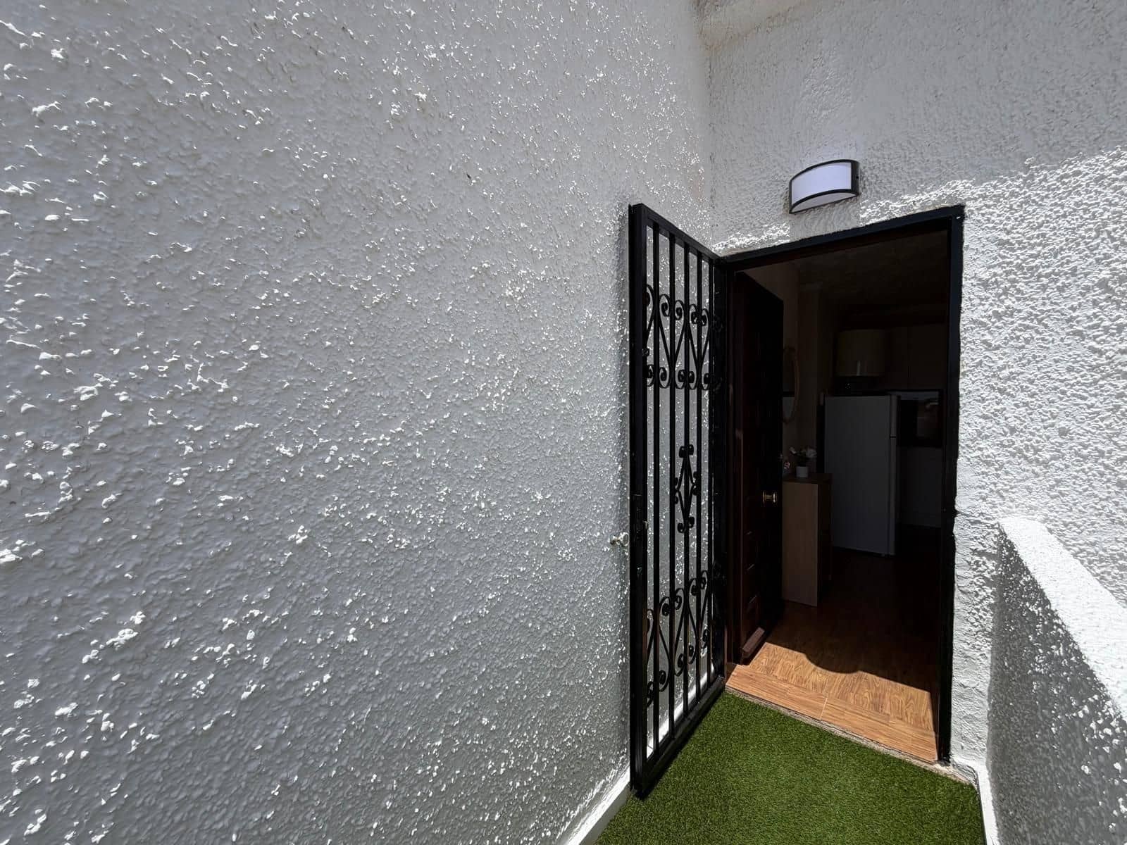 2 chambre Bungalow à vendre à Torrevieja - 115 000 € (Ref: 9915264)
