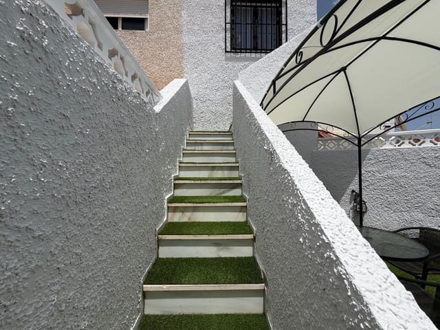 2 chambre Bungalow à vendre à Torrevieja - 115 000 € (Ref: 9915264)