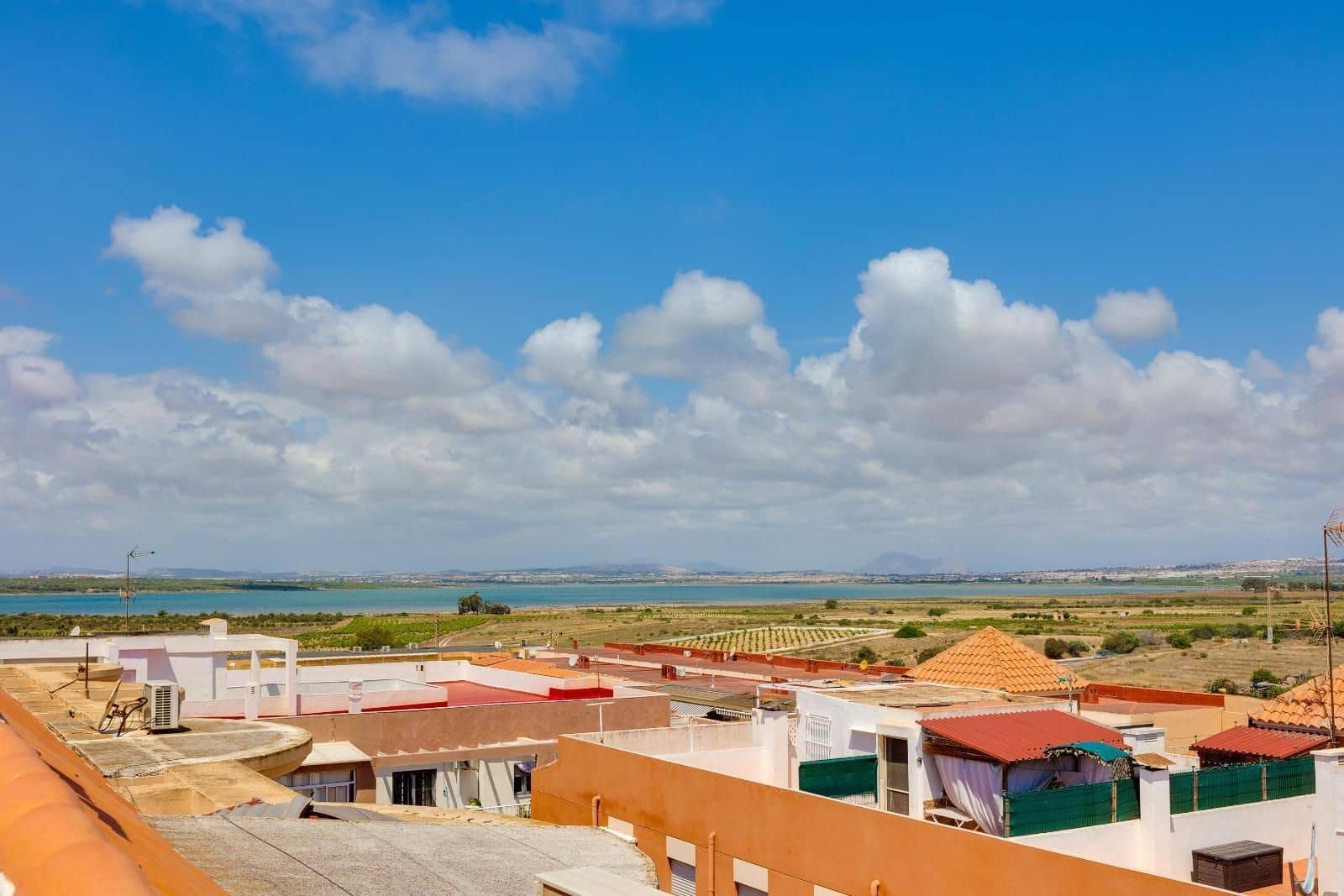 1 bedroom Penthouse for sale in Torrevieja - € 104,970 (Ref: 9916465)