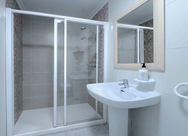 Studio til salg i Torrevieja - € 89.900 (Ref: 9919357)