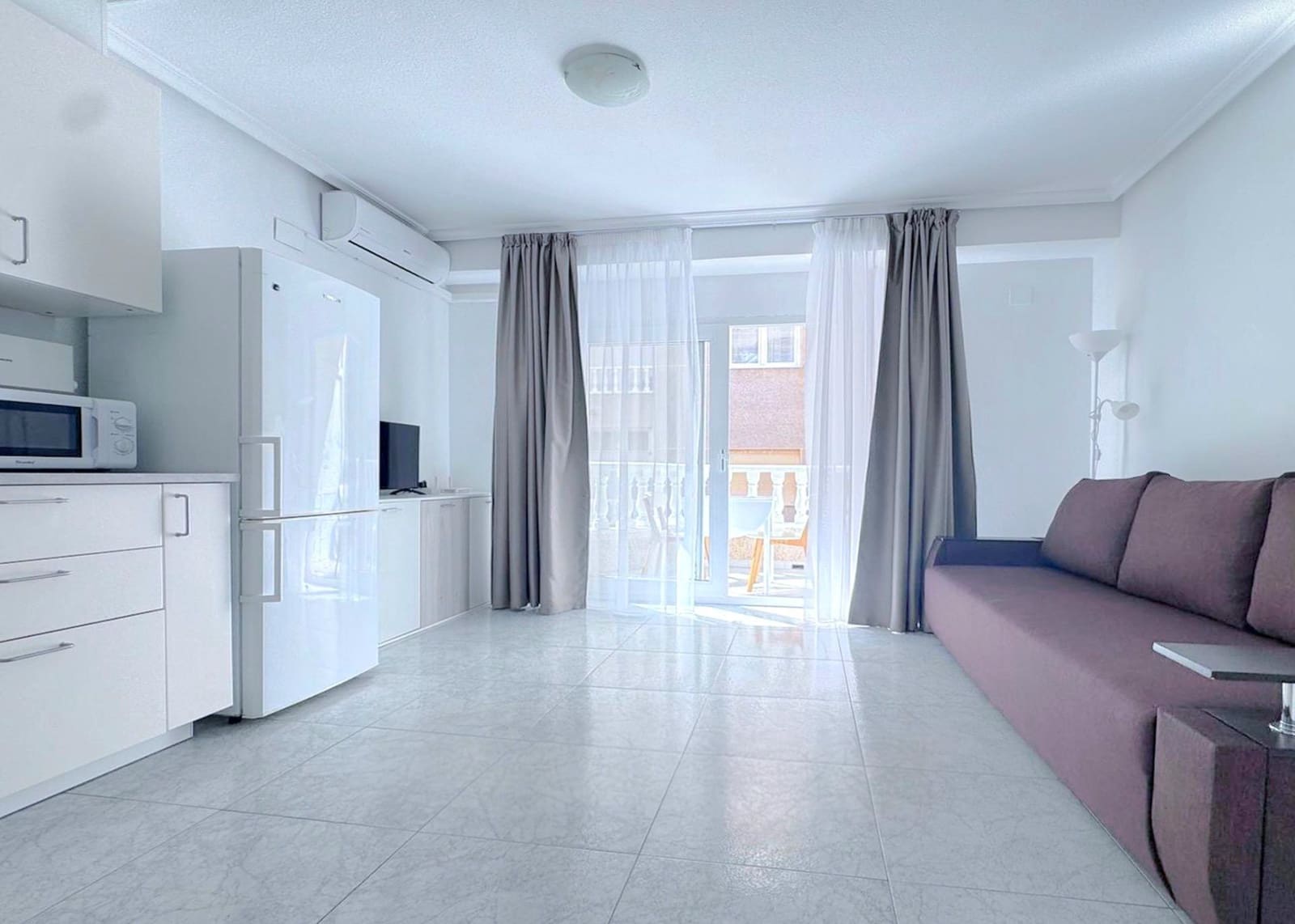 Studio til salg i Torrevieja - € 89.900 (Ref: 9919357)