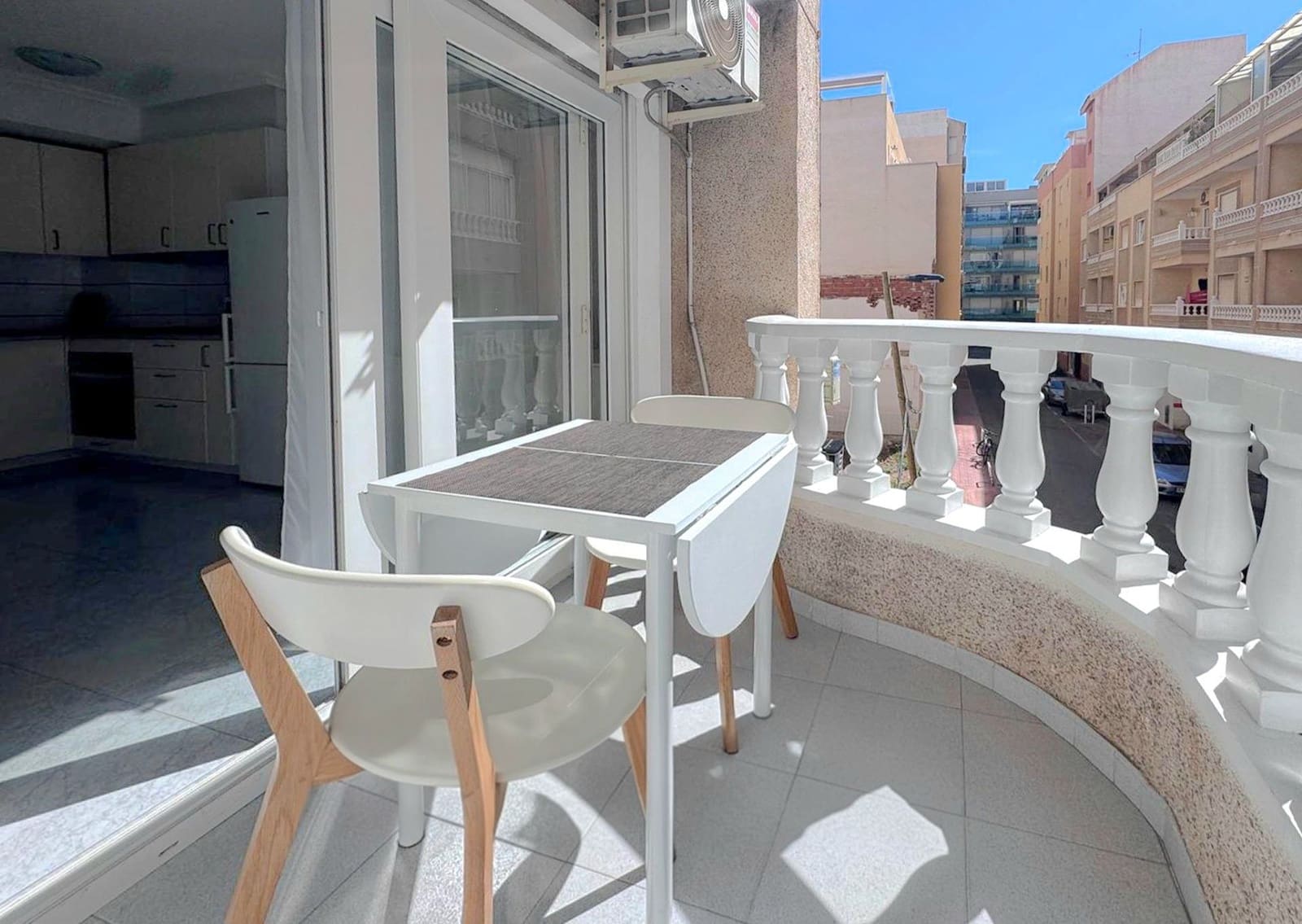 Studio til salg i Torrevieja - € 89.900 (Ref: 9919357)