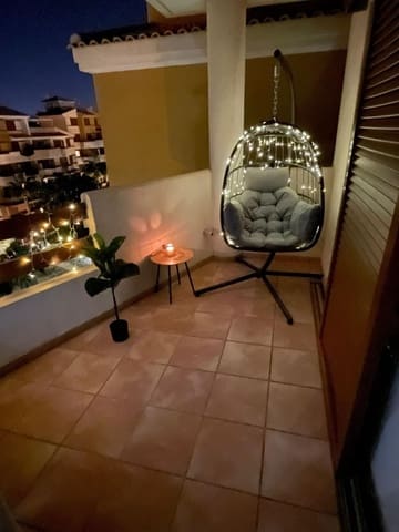 2 soveværelse Penthouse til salg i Punta Prima, Torrevieja med swimmingpool garage - € 276.000 (Ref: 9930134)