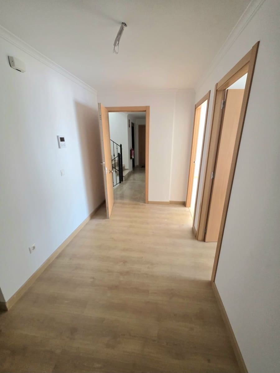 2 bedroom Apartment for sale in Pego with garage - € 144,000 (Ref: 9930138)