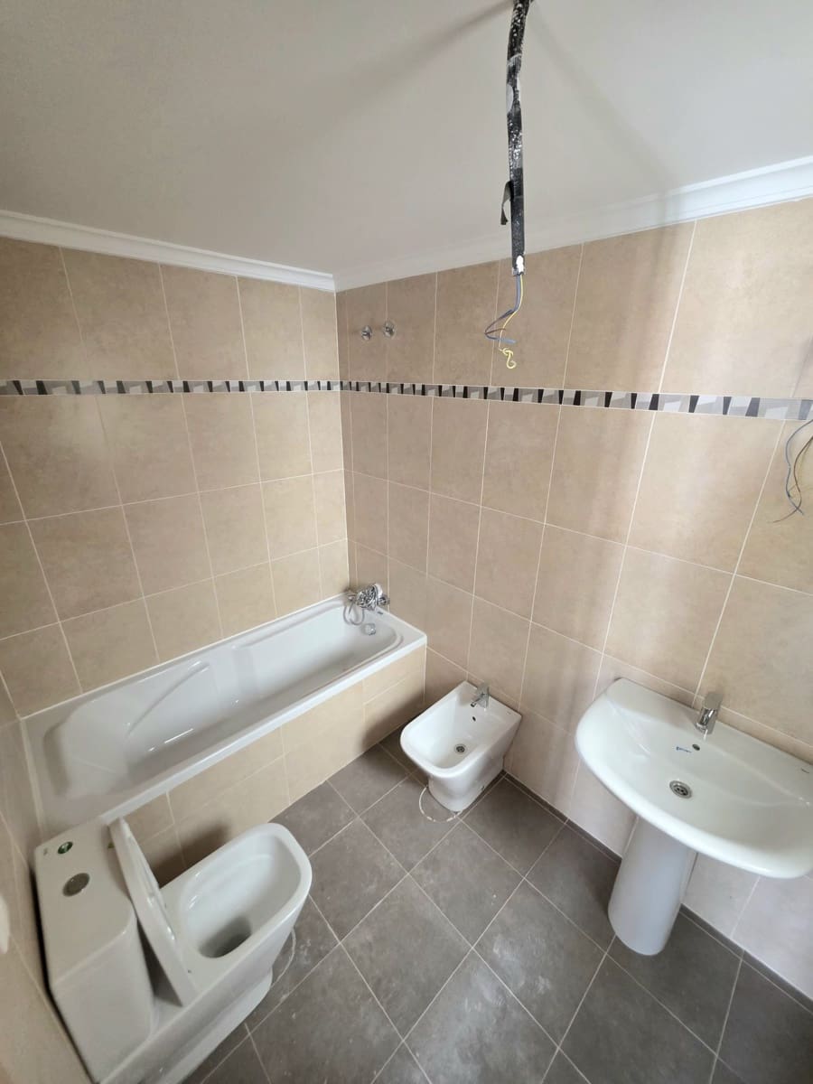 2 bedroom Apartment for sale in Pego with garage - € 144,000 (Ref: 9930138)