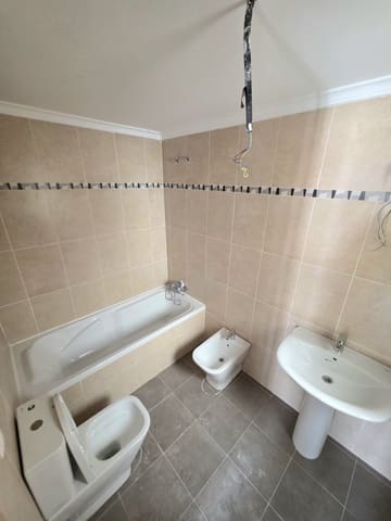 2 bedroom Apartment for sale in Pego with garage - € 144,000 (Ref: 9930140)
