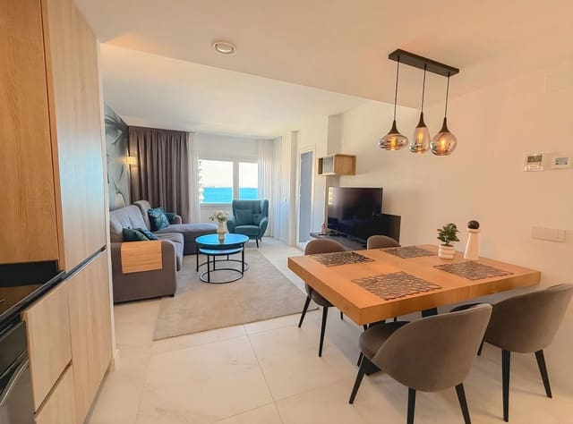 2 chambre Appartement à vendre à Punta Prima, Torrevieja avec piscine garage - 489 000 € (Ref: 9930147)