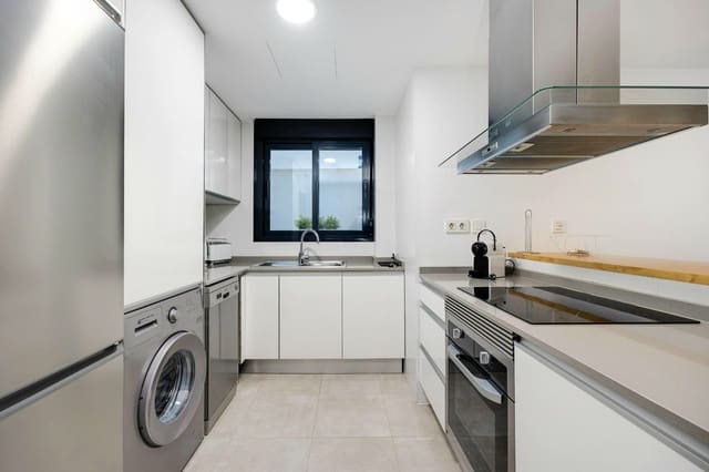 3 sovrum Lägenhet till salu i Centro - Muelle Pesquero, Torrevieja med garage - 299 000 € (Ref: 9930149)