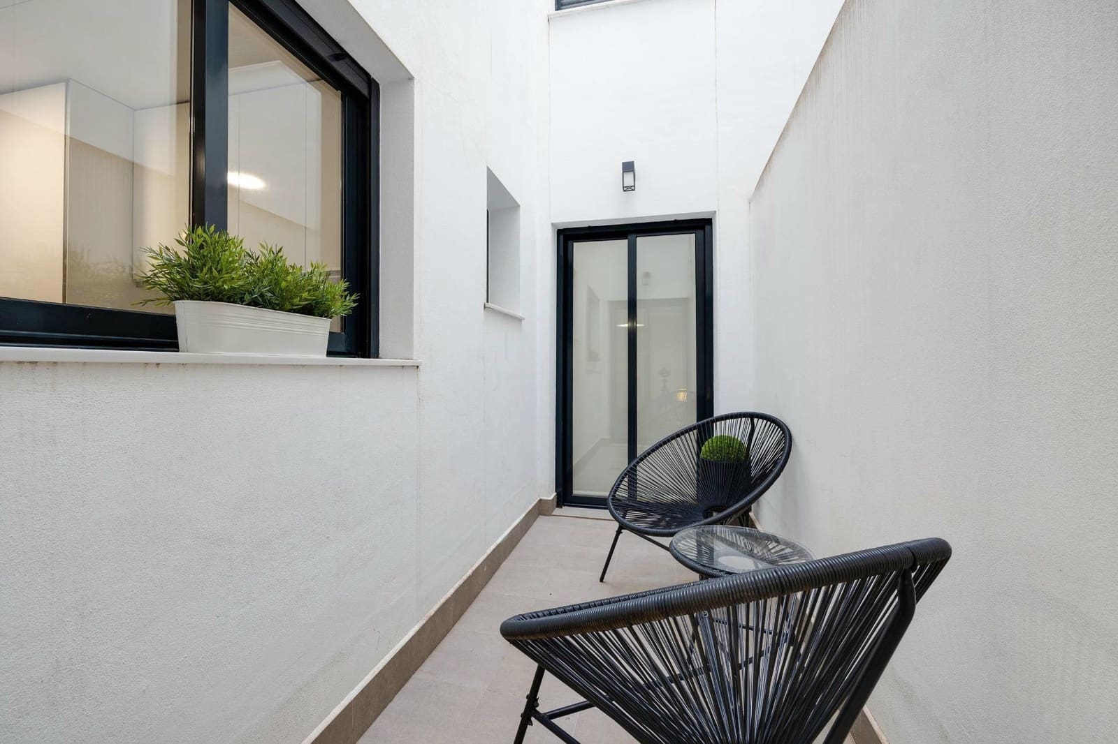 3 sovrum Lägenhet till salu i Torrevieja med garage - 299 000 € (Ref: 9930149)