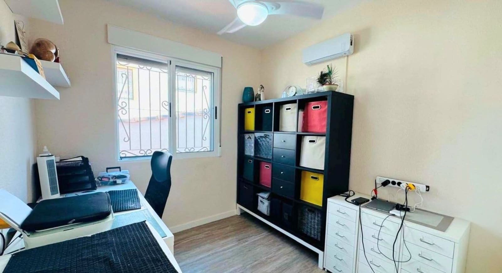 3 Zimmer Doppelhaus zu verkaufen in Orihuela Costa mit Pool Garage - 229.000 € (Ref: 9937513)
