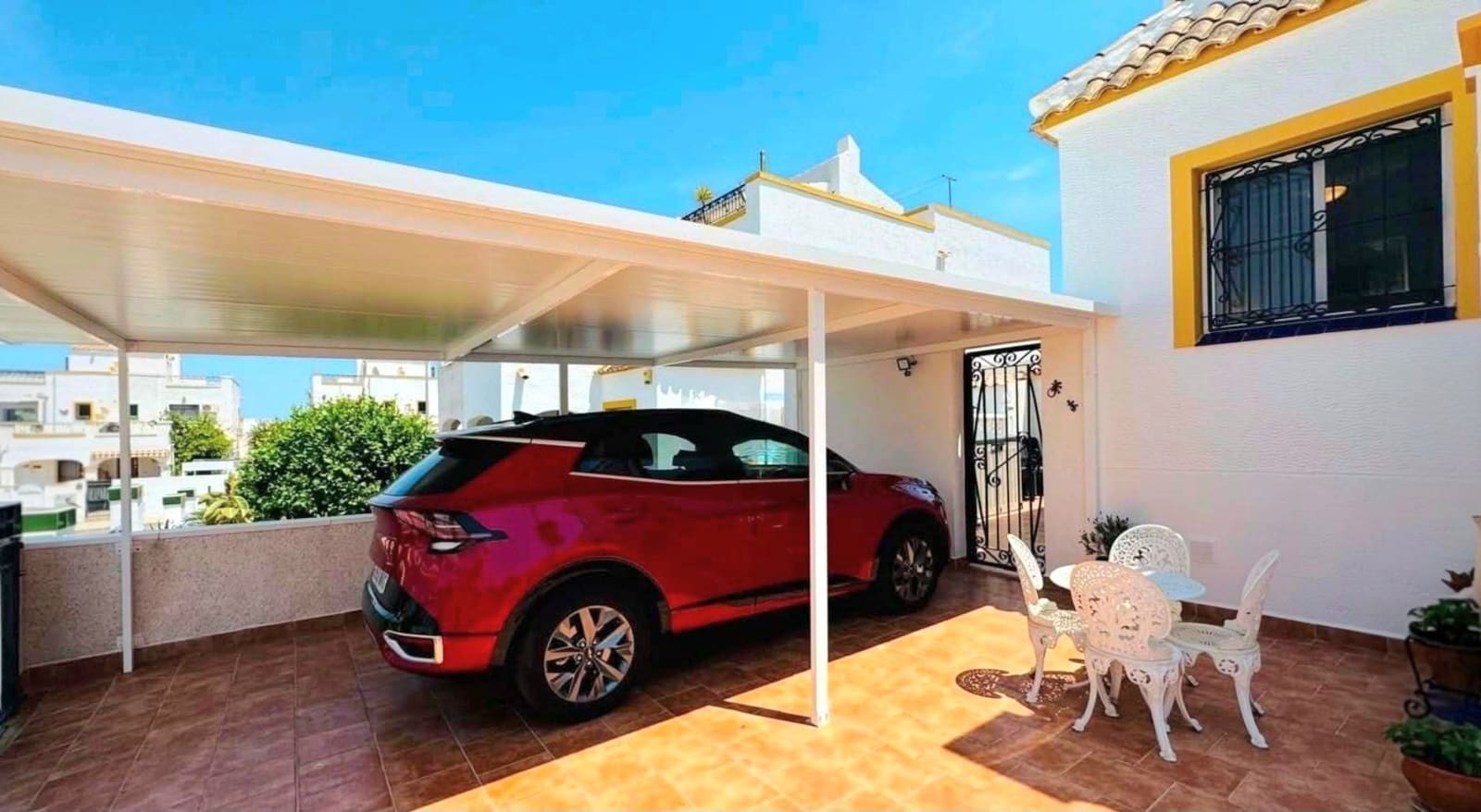 3 Zimmer Doppelhaus zu verkaufen in Orihuela Costa mit Pool Garage - 229.000 € (Ref: 9937513)