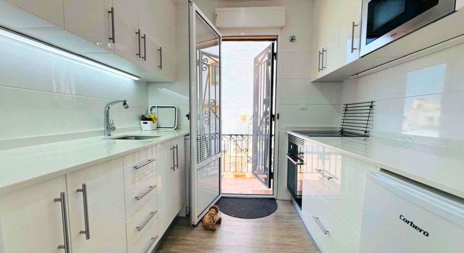 3 Zimmer Doppelhaus zu verkaufen in Orihuela Costa mit Pool Garage - 229.000 € (Ref: 9937513)