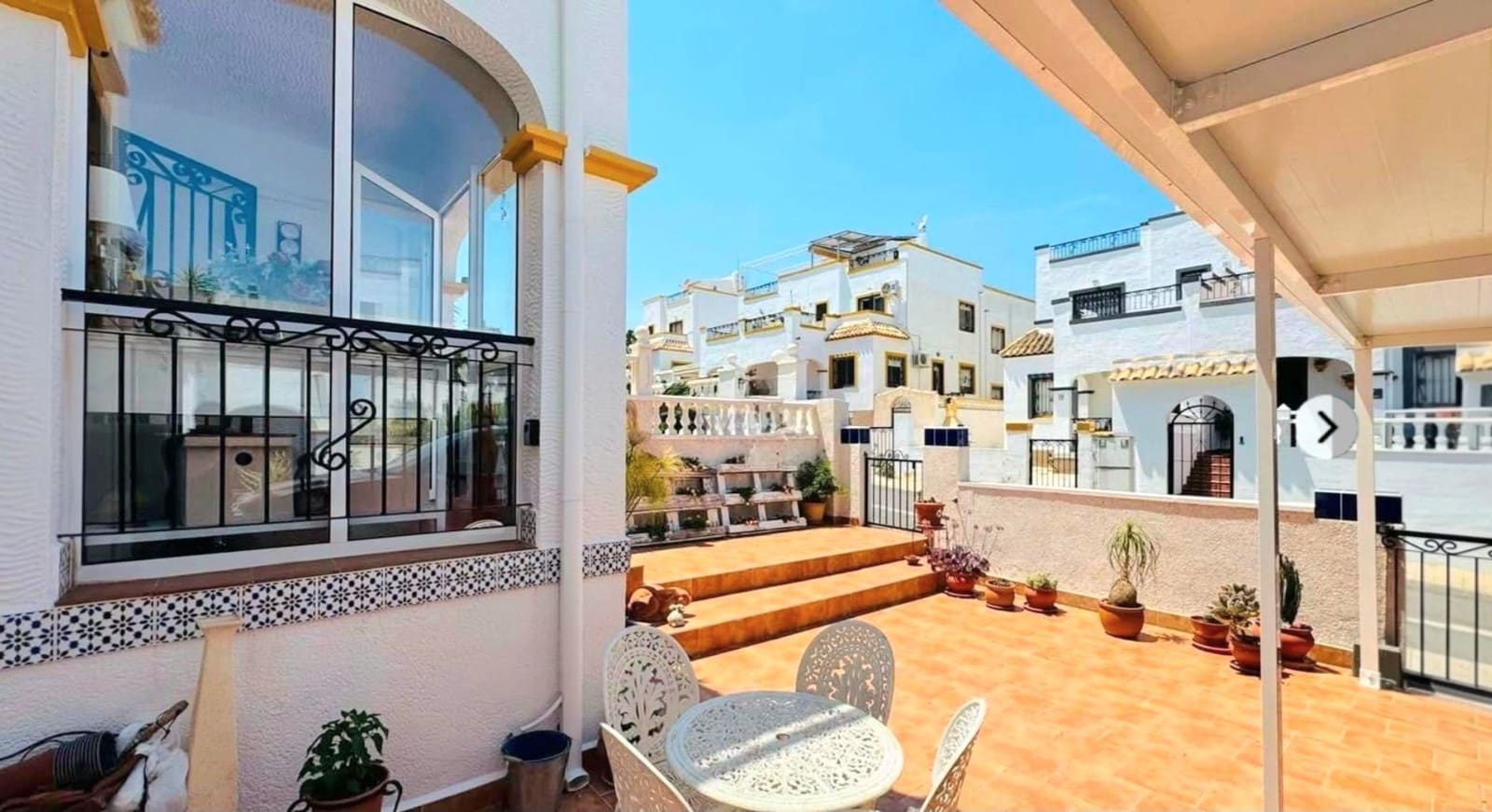 3 Zimmer Doppelhaus zu verkaufen in Orihuela Costa mit Pool Garage - 229.000 € (Ref: 9937513)