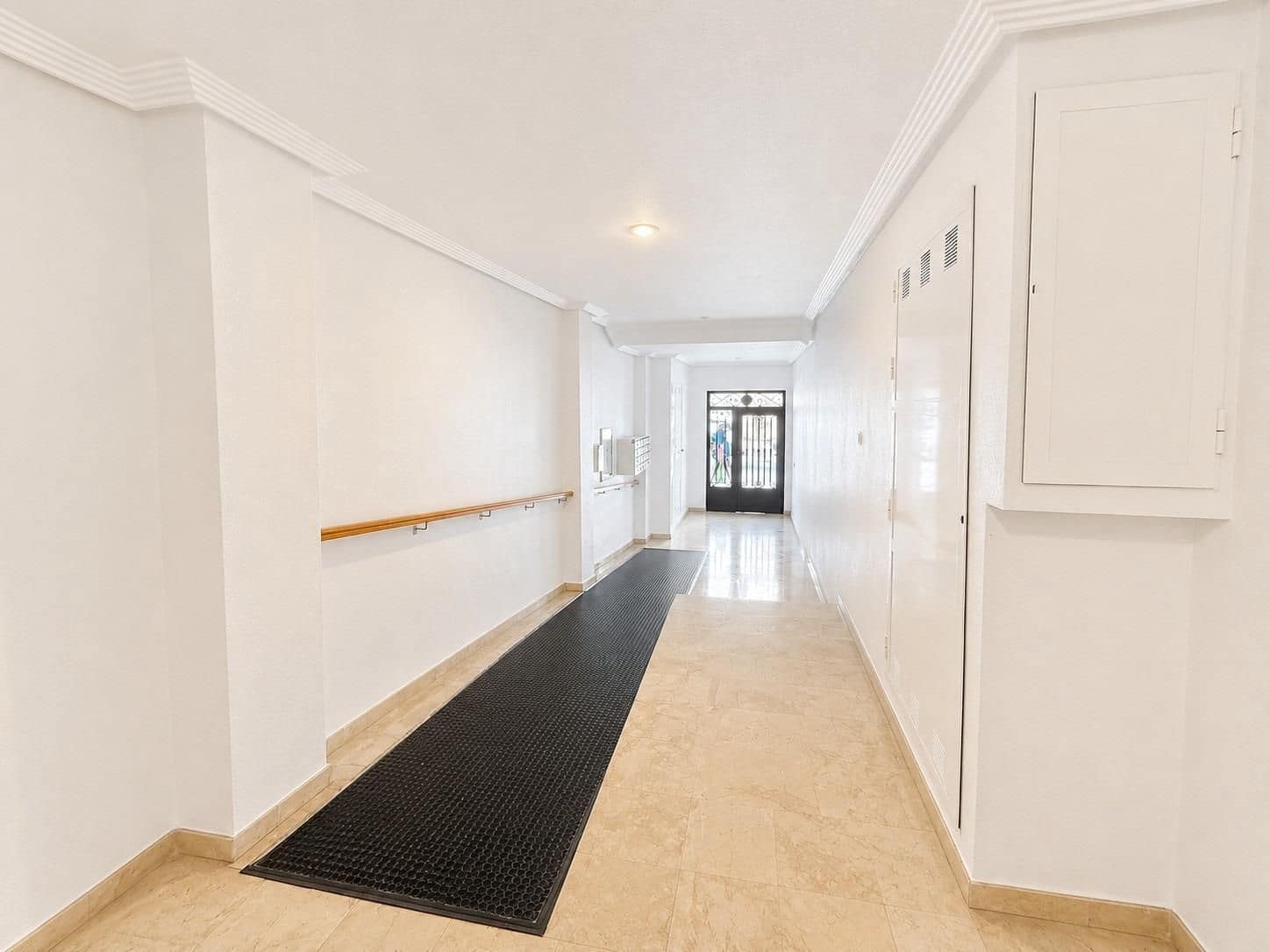 2 chambre Appartement à vendre à Torrevieja - 149 000 € (Ref: 9939372)