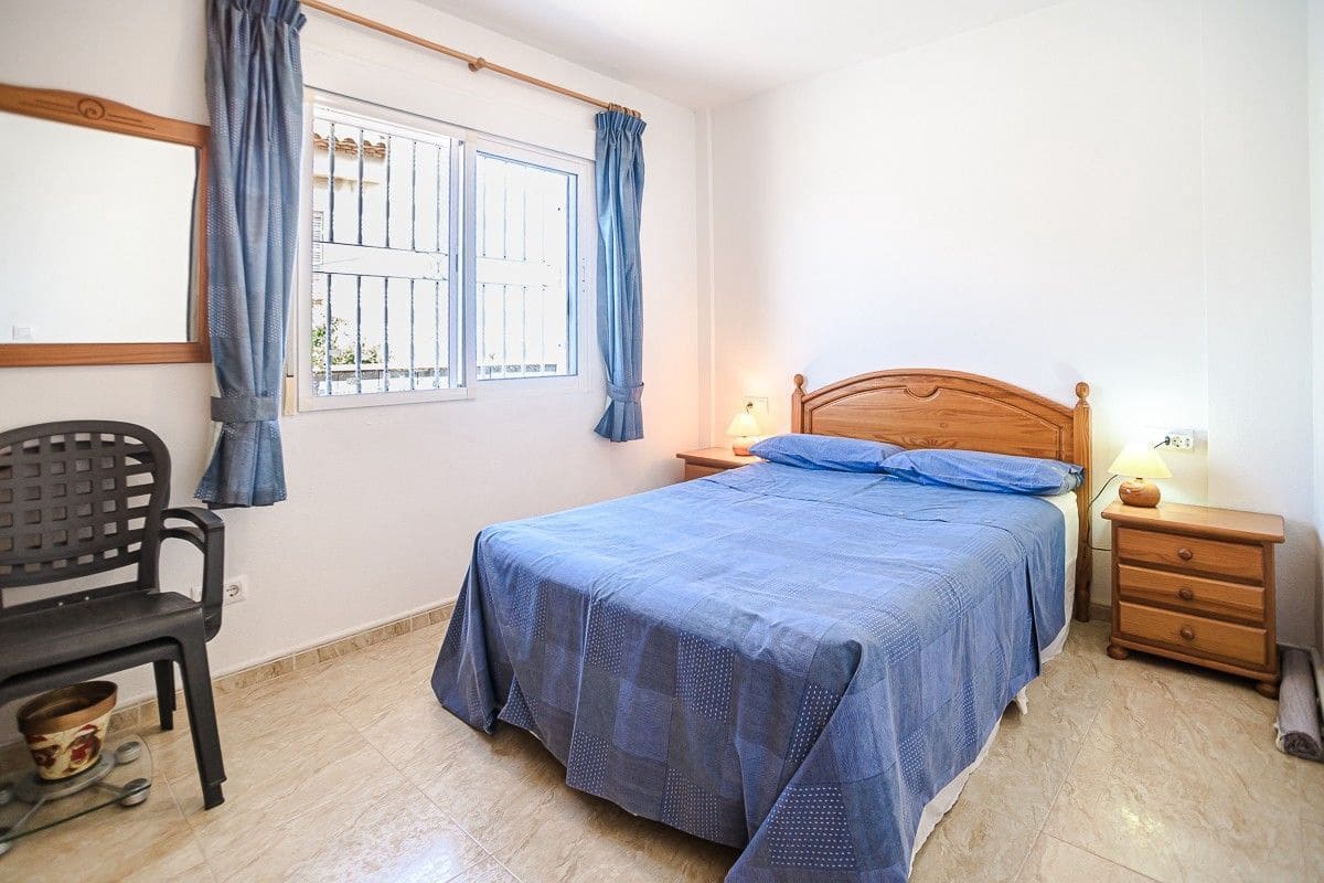 2 soverom Villa til salgs i El Carmoli - € 147 500 (Ref: 9941742)