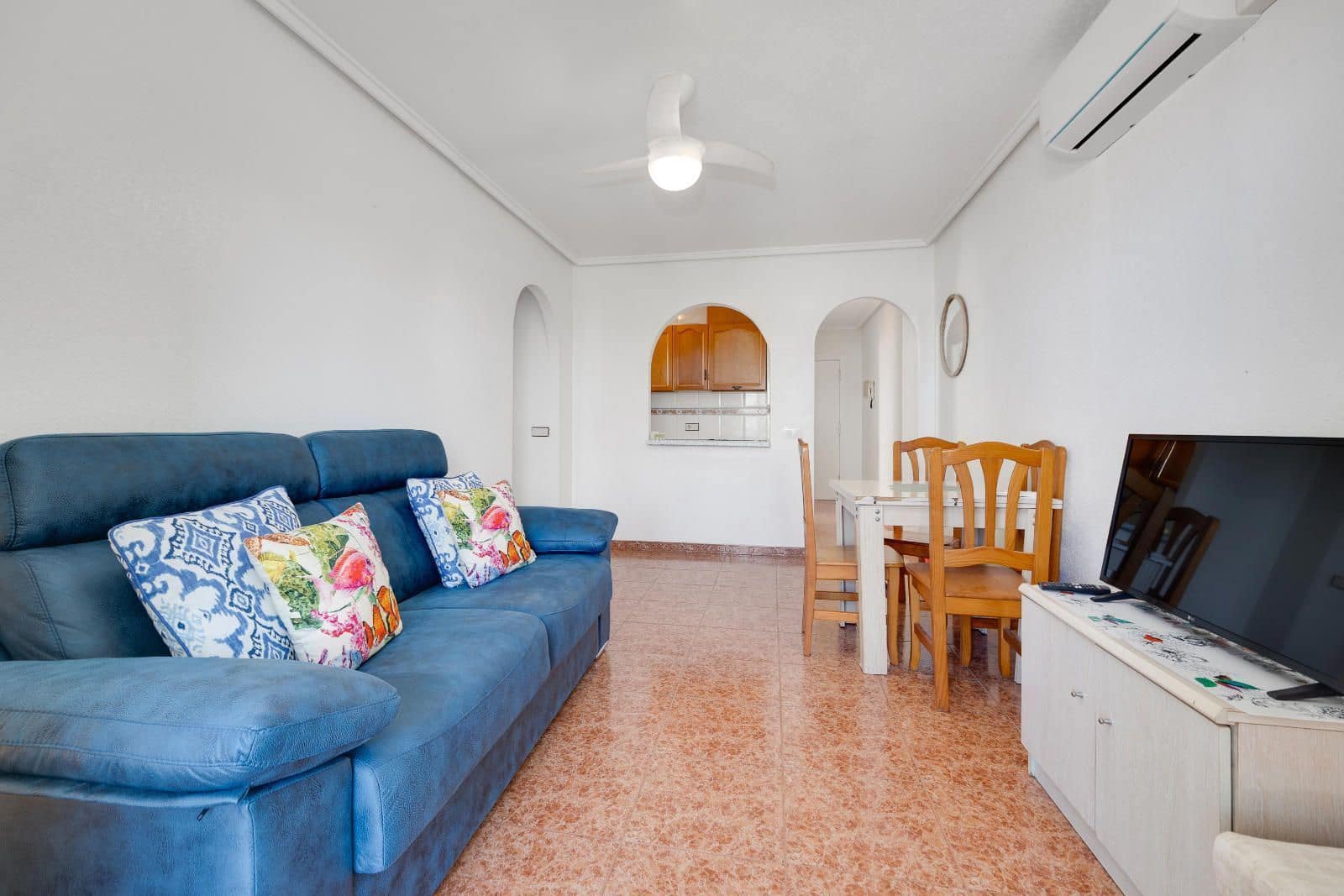 2 slaapkamer Penthouse te koop in Torrevieja - € 149.969 (Ref: 9941754)