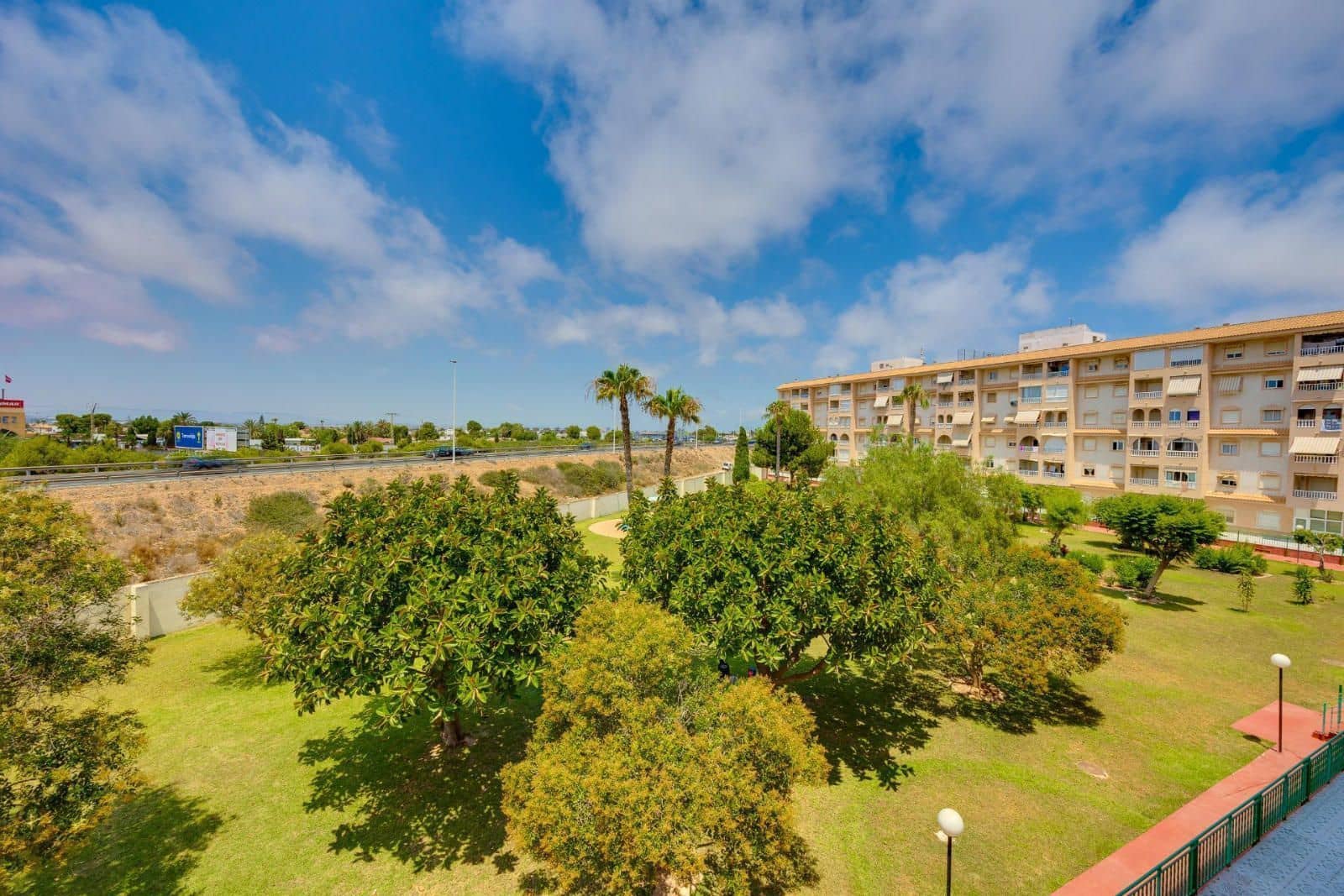 2 bedroom Apartment for sale in Torrevieja - € 129,969 (Ref: 9945120)