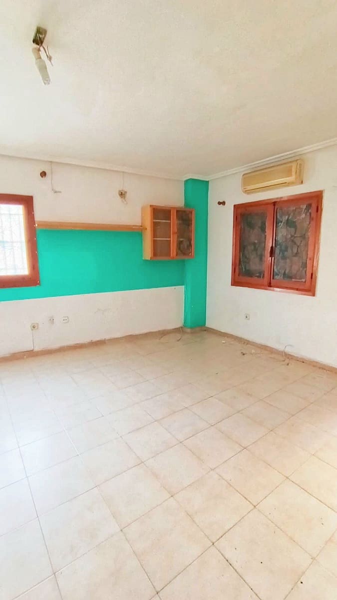 2 soverom Leilighet til salgs i Torrevieja - € 110 000 (Ref: 9945123)