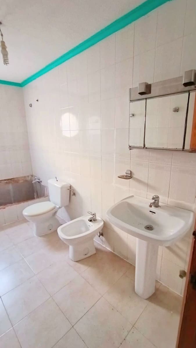 2 soverom Leilighet til salgs i Torrevieja - € 110 000 (Ref: 9945123)