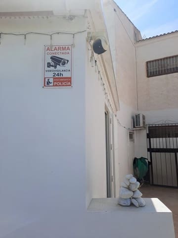 2 soverom Bungalow til salgs i Torrevieja med svømmebasseng - € 149 000 (Ref: 9945124)