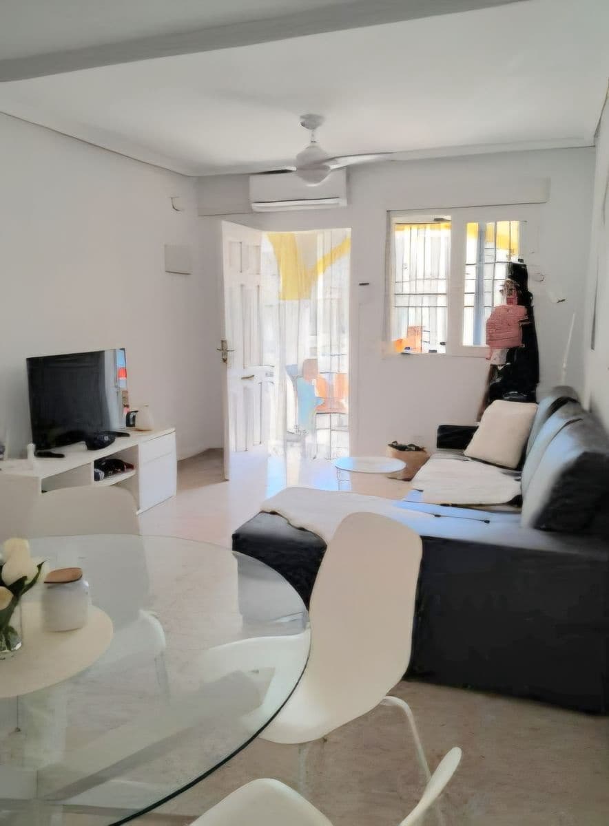 3 quarto Moradia Geminada para venda em Orihuela Costa com piscina garagem - 242 900 € (Ref: 9953749)