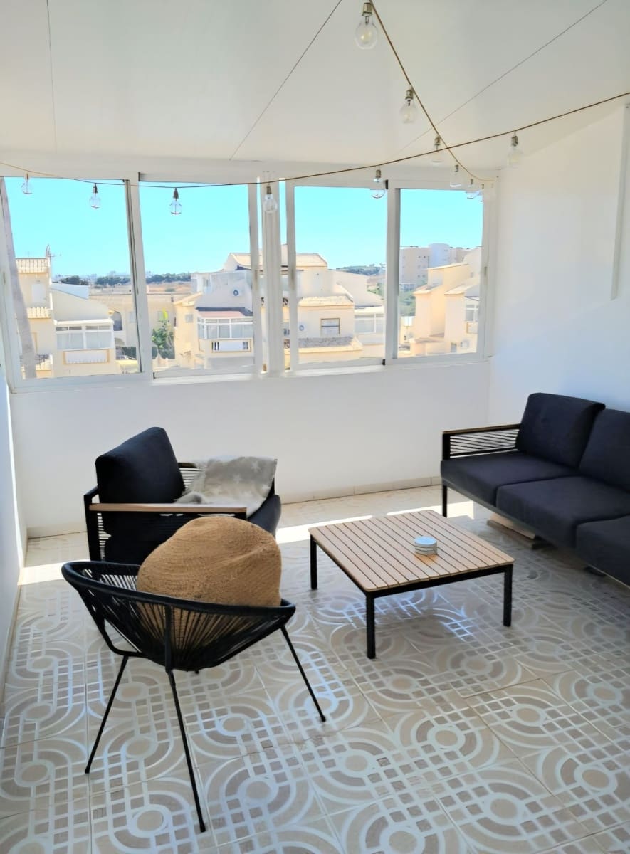 3 quarto Moradia Geminada para venda em Orihuela Costa com piscina garagem - 242 900 € (Ref: 9953749)