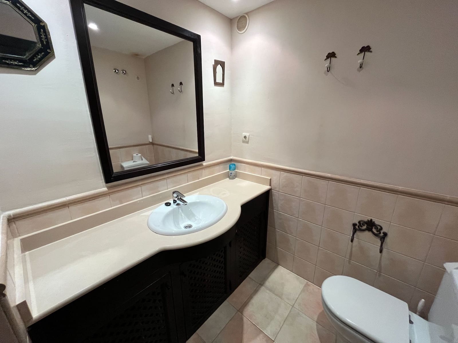 2 bedroom Villa for sale in Hacienda del Alamo with pool garage - € 199,900 (Ref: 9777007)