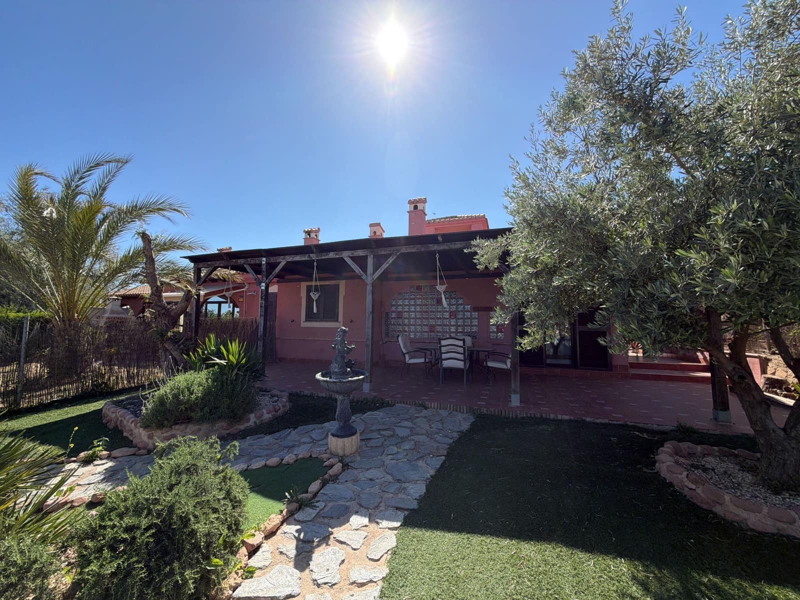 2 bedroom Villa for sale in Hacienda del Alamo with pool garage - € 199,900 (Ref: 9777007)