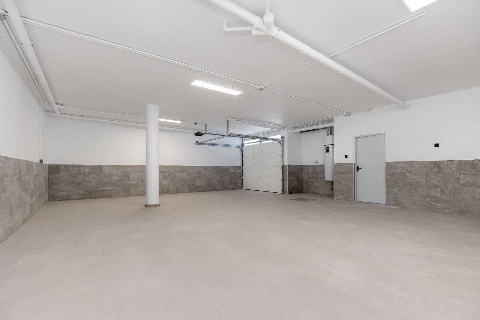 4 soverom Villa til salgs i Los Alcazares med svømmebasseng garasje - € 695 000 (Ref: 9777013)