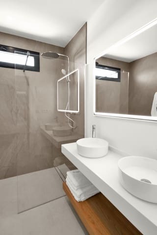 3 slaapkamer Villa te koop in Baños y Mendigo, Murcia stad met zwembad garage - € 544.000 (Ref: 9777017)