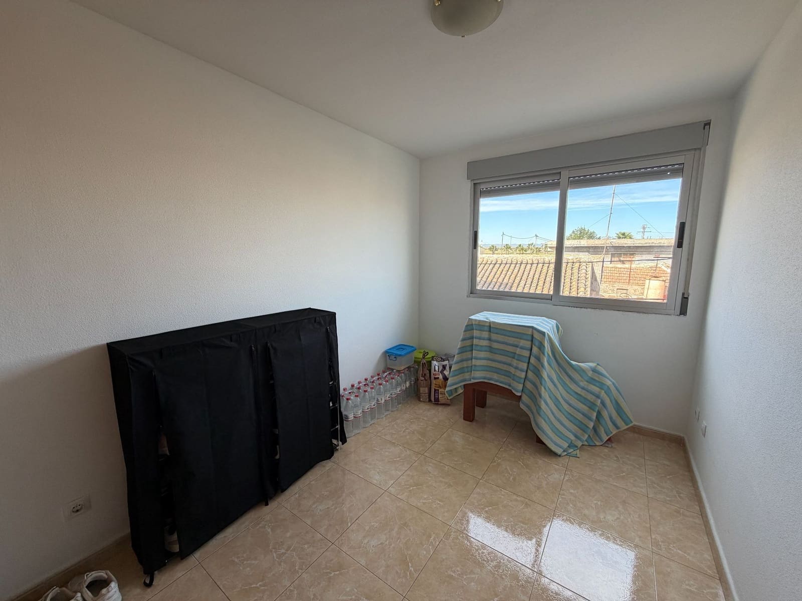 3 bedroom Flat for sale in Murcia city with garage - € 100,000 (Ref: 9777018)