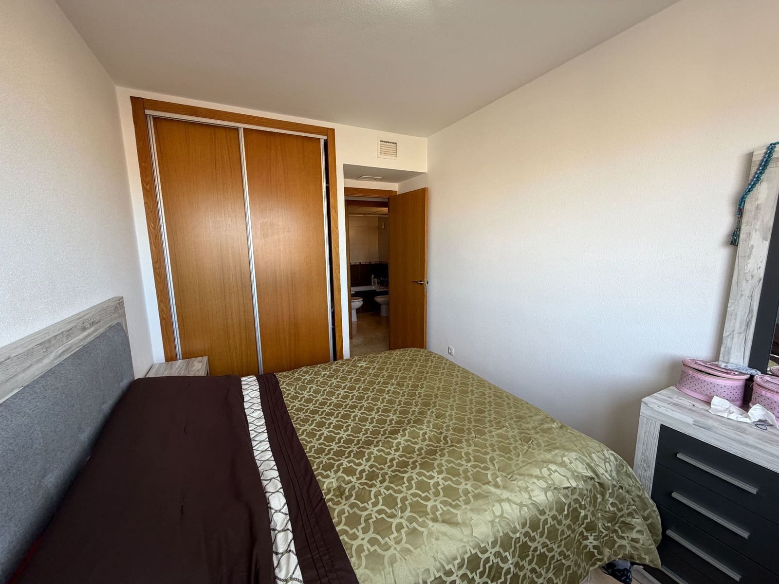 3 bedroom Flat for sale in Murcia city with garage - € 100,000 (Ref: 9777018)