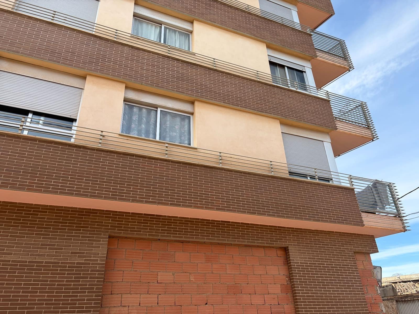 3 bedroom Flat for sale in Murcia city with garage - € 100,000 (Ref: 9777018)