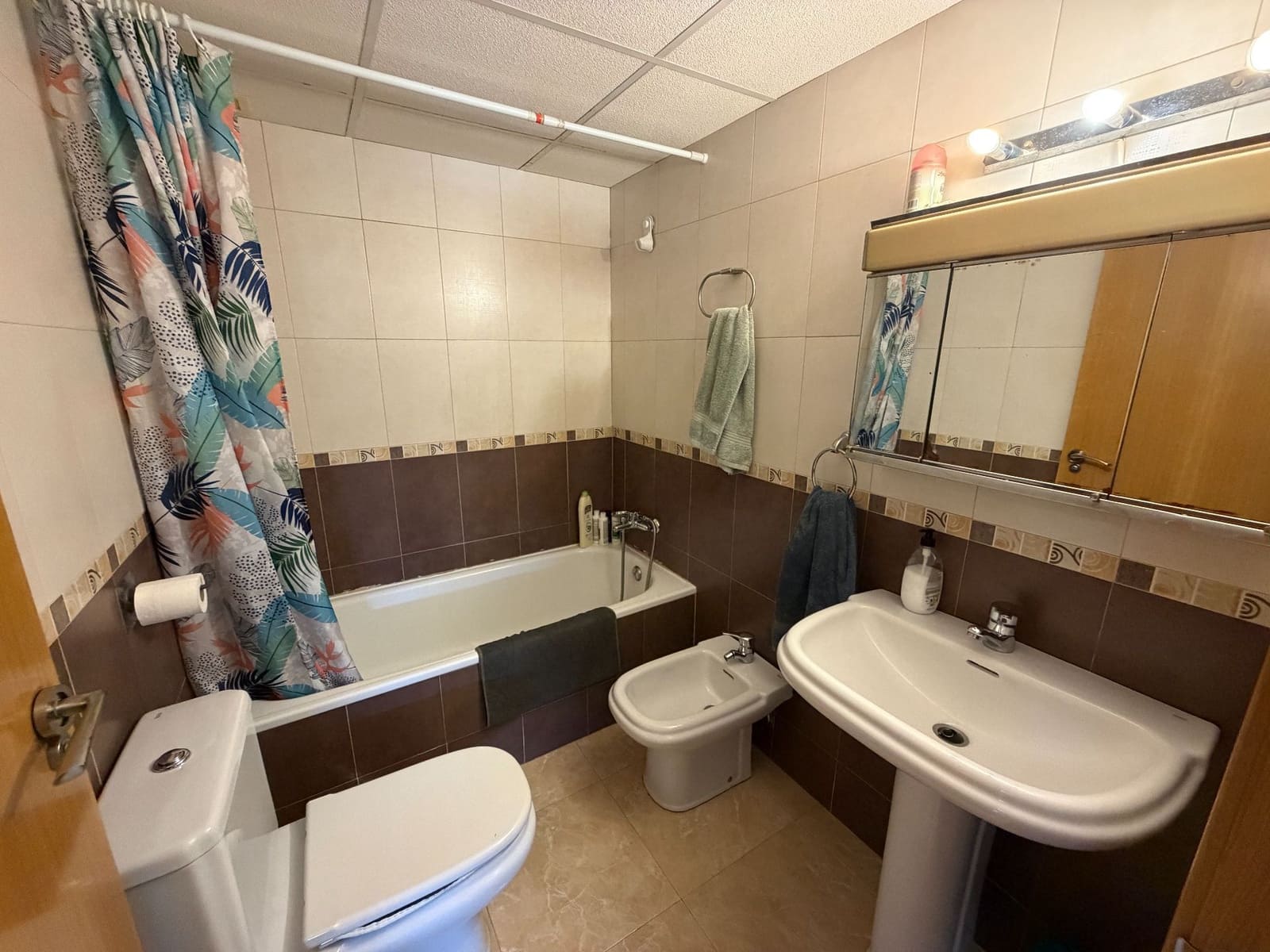 3 bedroom Flat for sale in Murcia city with garage - € 100,000 (Ref: 9777018)