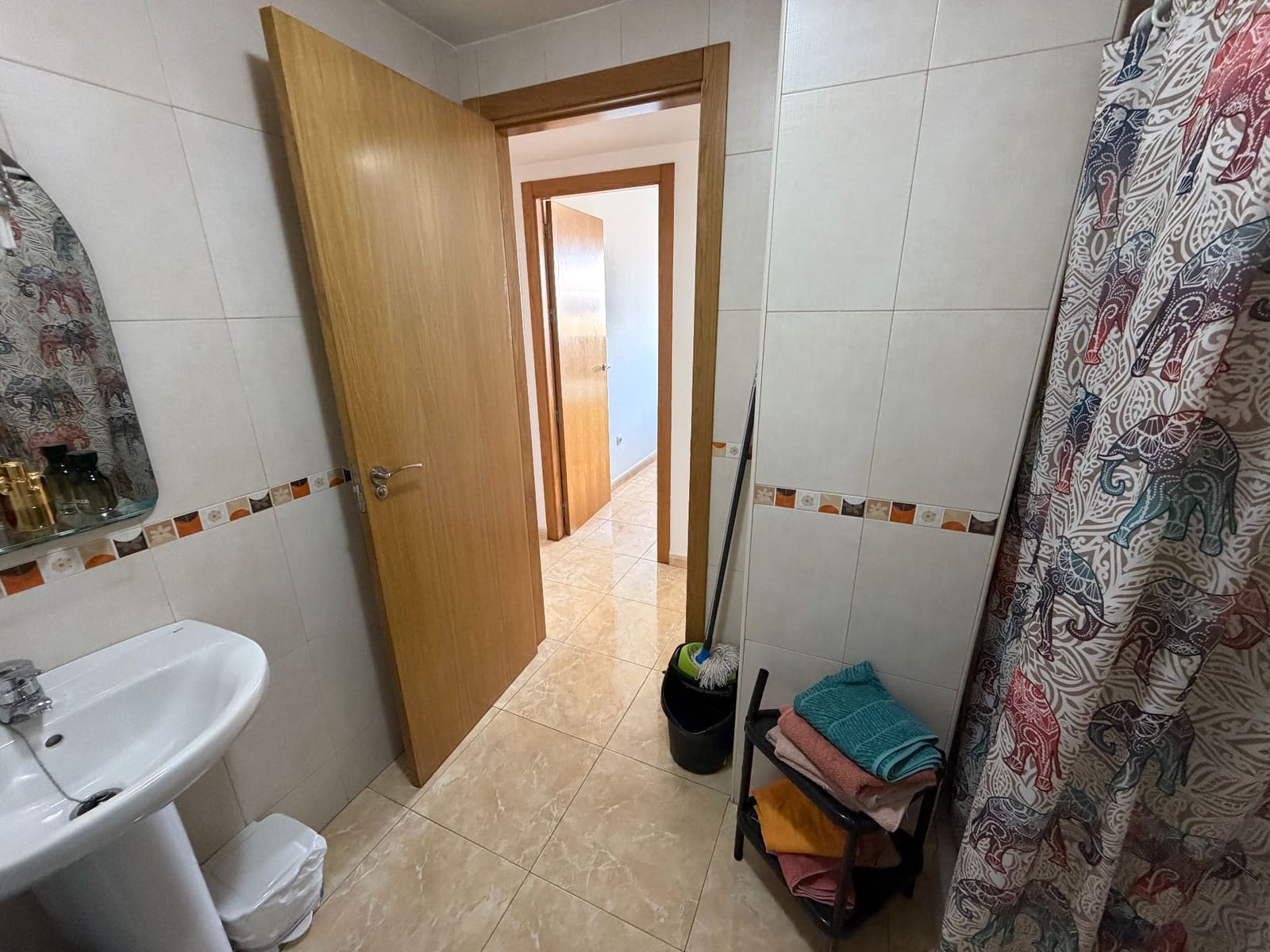 3 bedroom Flat for sale in Murcia city with garage - € 100,000 (Ref: 9777018)