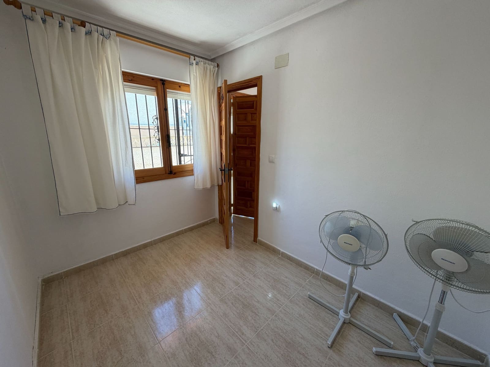 2 quarto Moradia Geminada para venda em Camposol - 90 000 € (Ref: 9777032)