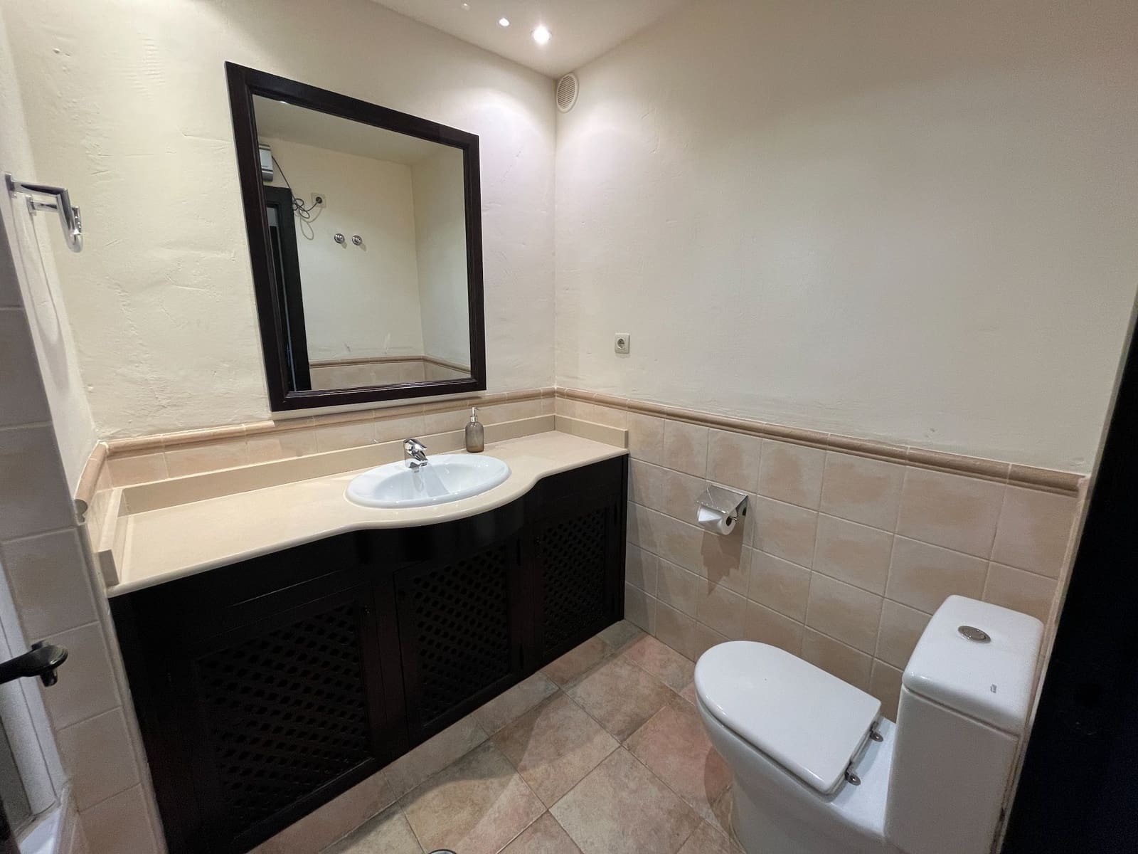 2 sypialnia Dom blizniak na sprzedaż w Hacienda del Alamo z basenem - 169 900 € (Ref: 9777034)