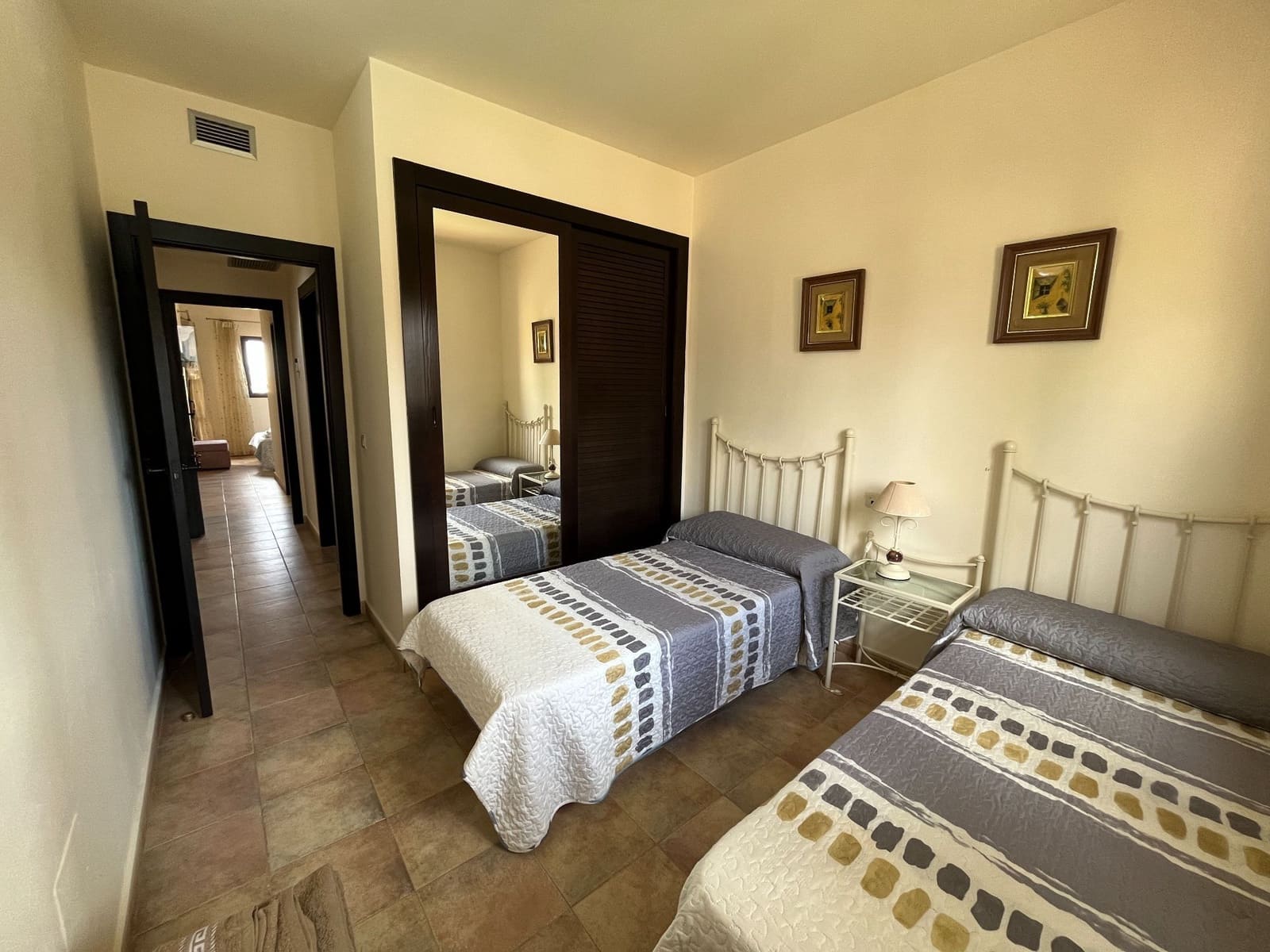 2 sypialnia Dom blizniak na sprzedaż w Hacienda del Alamo z basenem - 169 900 € (Ref: 9777034)